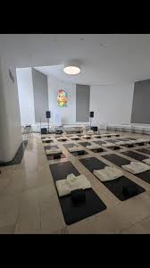 Workshop room set up for group sound session